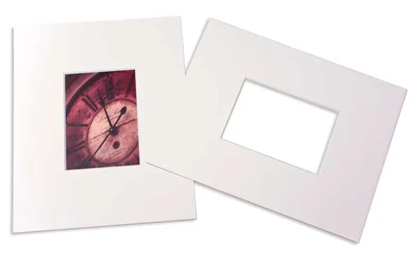 Passepartout Dubbel tjock Vit 20,3x25,4cm med 8,9x14cm Fönster (25 st) [MS31001]