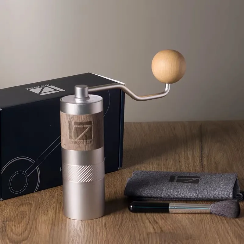 1Zpresso Q Portable Manual Coffee Grinder – Aluminum Alloy