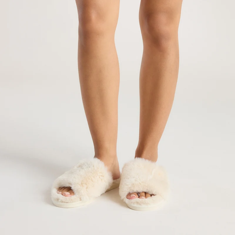 Scarlett Slippers - Cream
