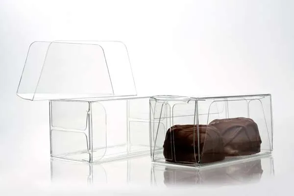 Plastic Gift Boxes for Chocolates 3.5x3.7x7cm with Insert (100 pieces) [CNDY226]