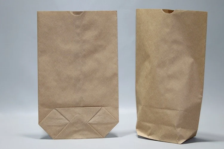 Kraftpåsar med sexkantsbotten (innehåll 2,5kg) 22,5x37cm - 1-lagig 70 grs (100 st) [PAK2217]