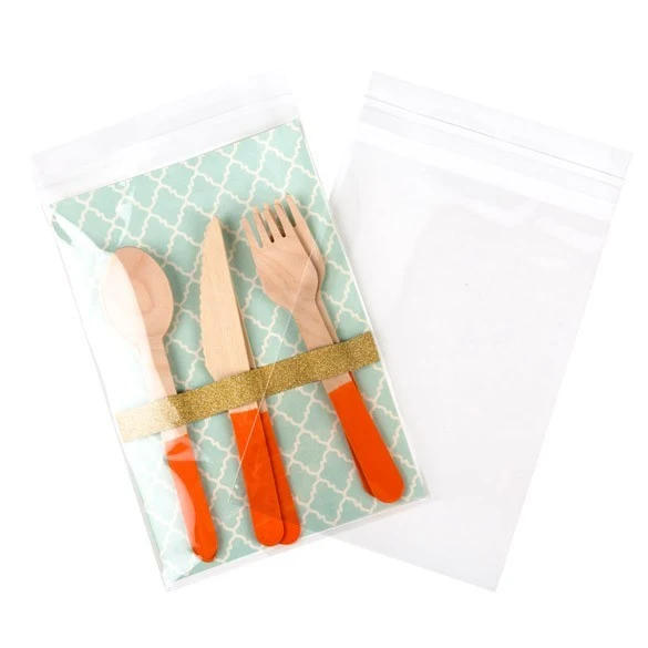 Plastpåsar 13,8x19,1cm Transparent med Tejpremsa (250 st) [VL57]