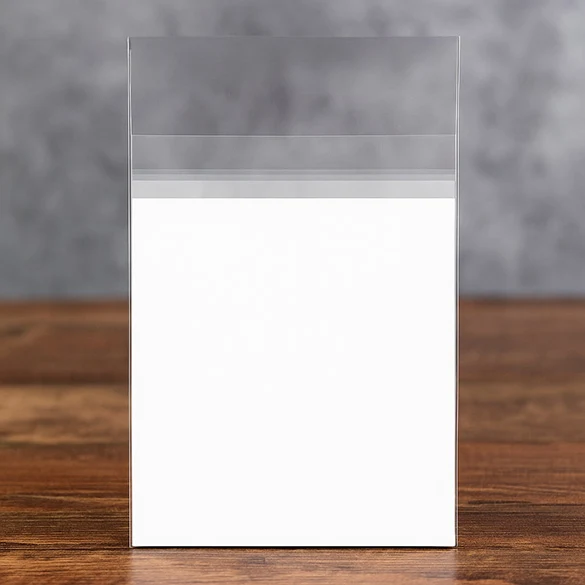 Plastpåsar 8,5x13,1+3,8cm Premium Transparent med Tejpremsa (100 st) [PR3]