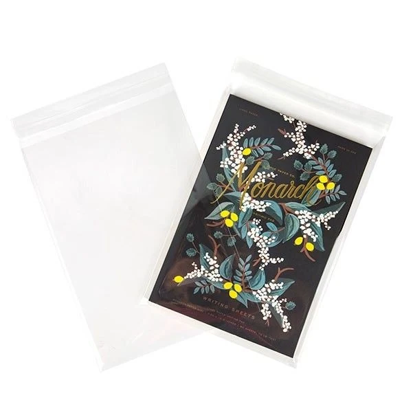 Plastpåsar 20,5x28,5cm Transparent med Tejpremsa (100 st) [B8X11]